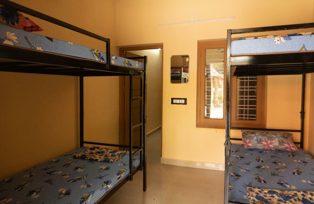 Aramana Holiday Inn Alappuzha 외부 사진